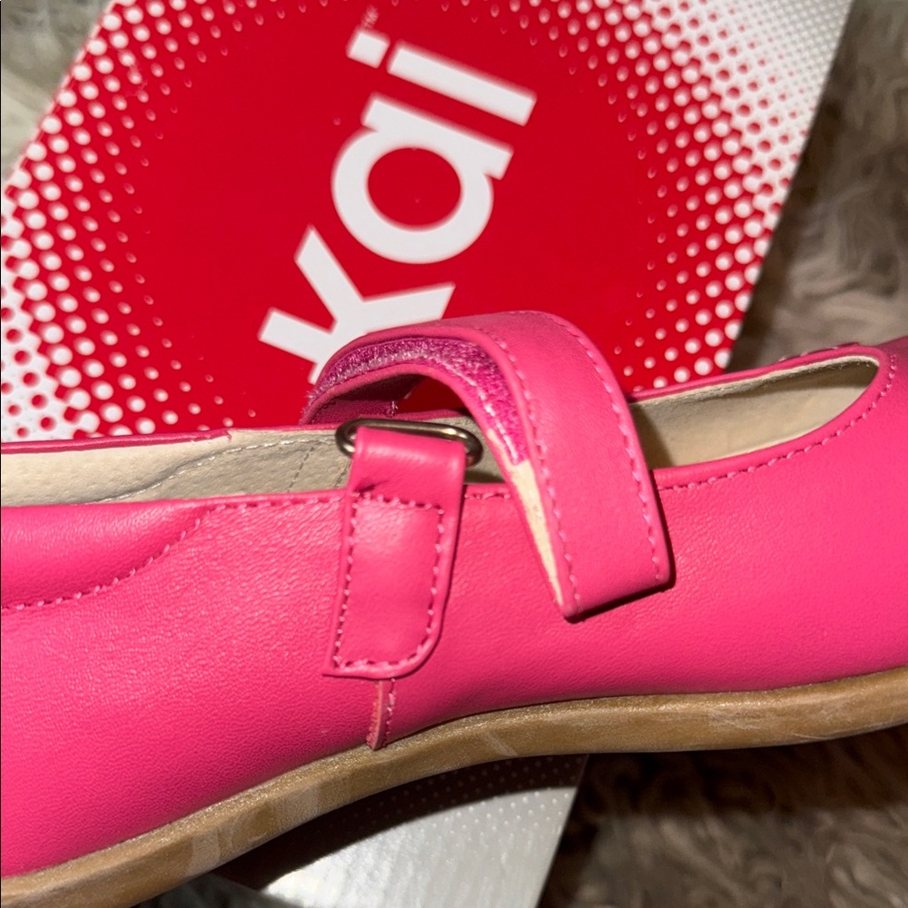Pink Kids Shoes - Picture 4 of 5
